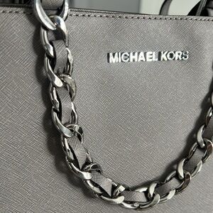 Michael Kors Gray Purse / fits laptop